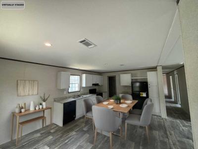 Photo 2 of 11 of home located at 356 Bayhead Dr #225 Tallahassee, FL 32304