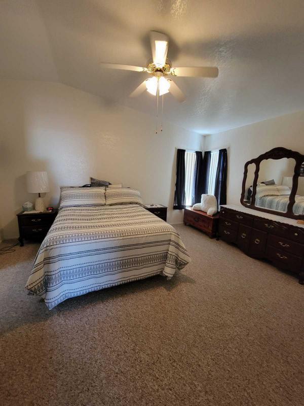 1996 HALLMARK Mobile Home