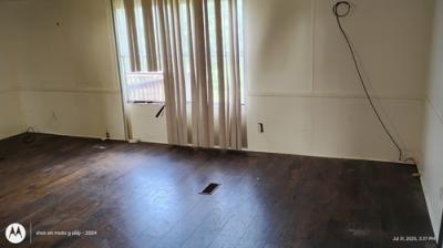 Photo 4 of 5 of home located at 4955 County Road 9 Clanton, AL 35045