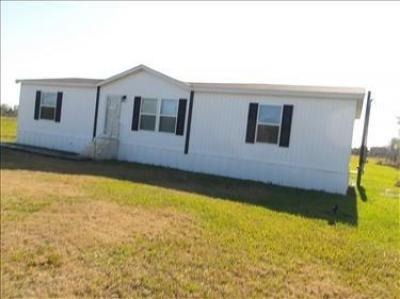 Mobile Home at 4700 NW Evangeline Thruway Carencro, LA 70520