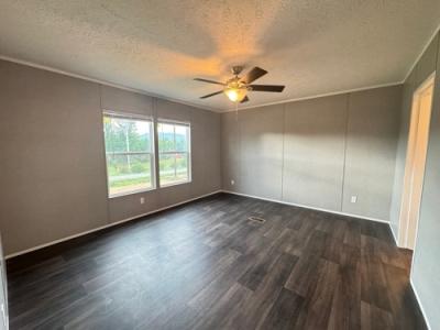 Photo 3 of 11 of home located at 126 2nd St Rockwood, TN 37854