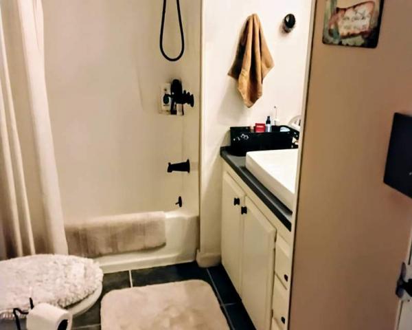 1976 HOME Manufactured Home