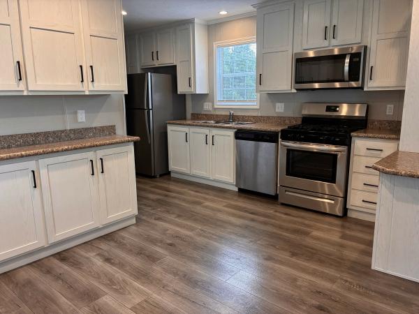 2022 Redman RA1664-SH5 Mobile Home