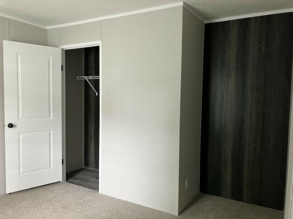 2025 Champion Home Builders, Inc. mobile Home
