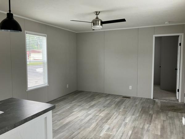 2025 Champion Home Builders, Inc. mobile Home