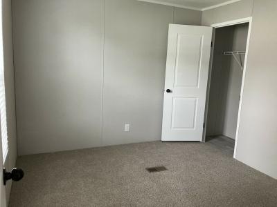Photo 5 of 6 of home located at 167 Carol Lane, Site # F-04 Onalaska, WI 54650
