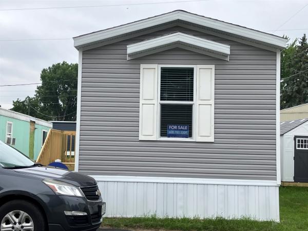 2025 Champion Home Builders, Inc. mobile Home