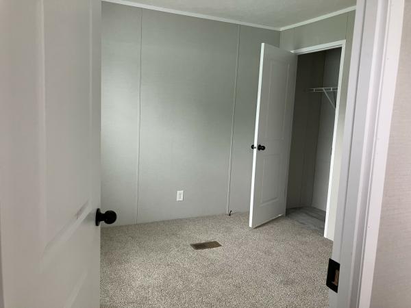 2025 Champion Home Builders, Inc. mobile Home