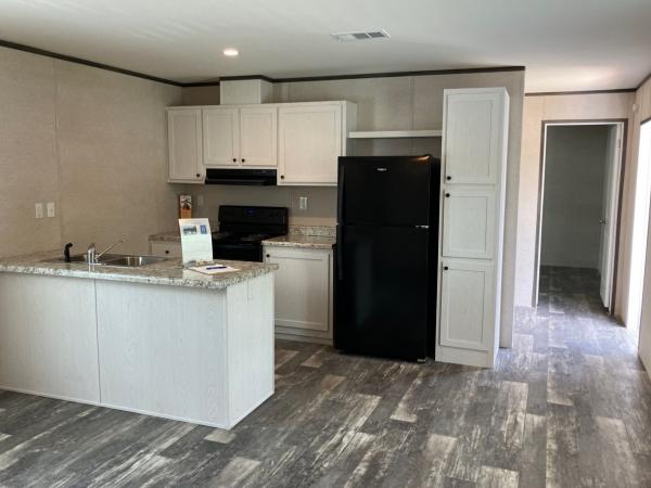2025 Champion Home Builders, Inc. mobile Home