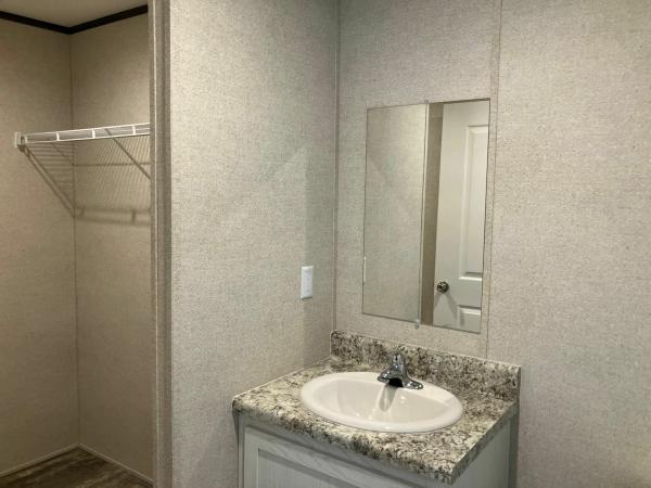 2025 Champion Home Builders, Inc. mobile Home