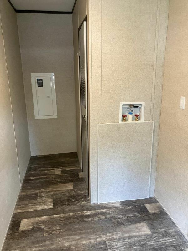 2025 Champion Home Builders, Inc. mobile Home
