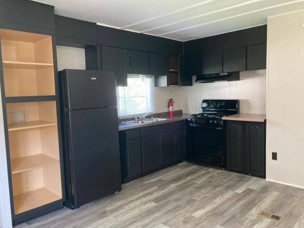 1978 Elcona mobile Home