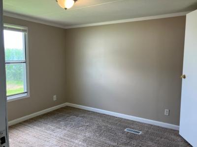Photo 4 of 6 of home located at 6 Loraine Dr. Galesburg, IL 61401