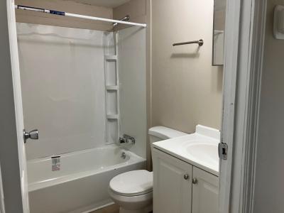 Photo 5 of 6 of home located at 6 Loraine Dr. Galesburg, IL 61401