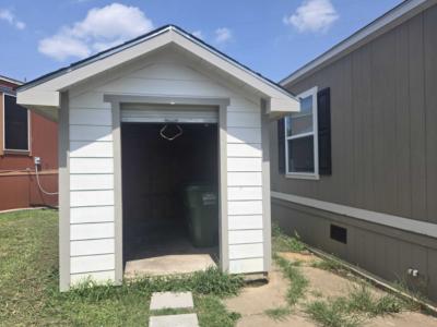 Photo 2 of 19 of home located at 709 North Collins Frwy, #24 #24 Howe, TX 75459