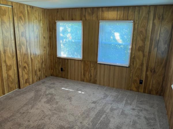 1980 Happy House mobile Home