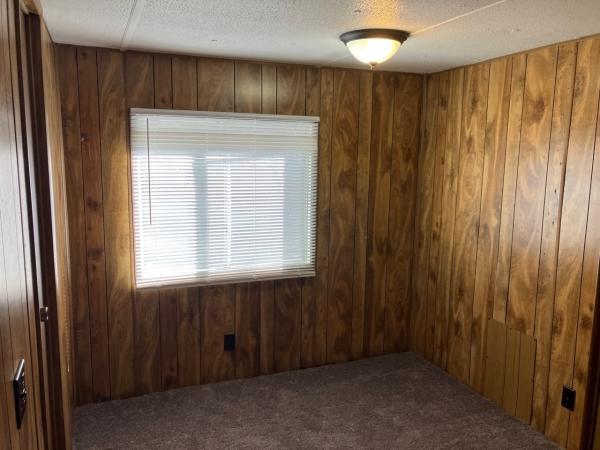 1980 Happy House mobile Home