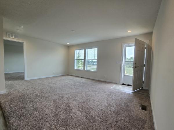 2024 Clayton 81RDH28563B Mobile Home