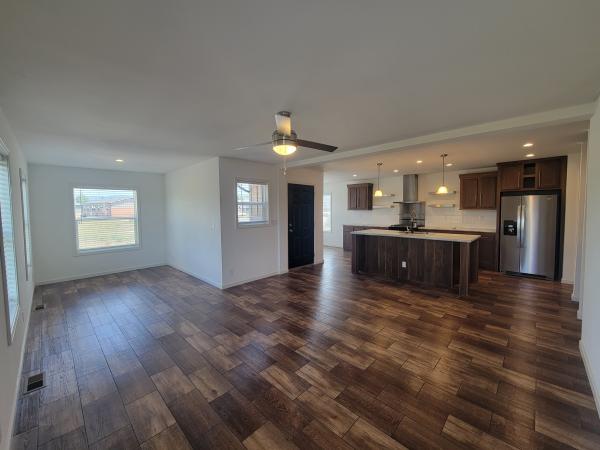 2023 Champion 286032001 - Aurora Mobile Home