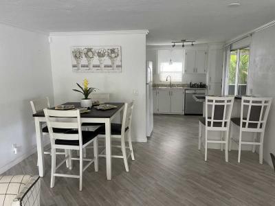 Photo 2 of 17 of home located at 5883 Danbury Lane Sarasota, FL 34233