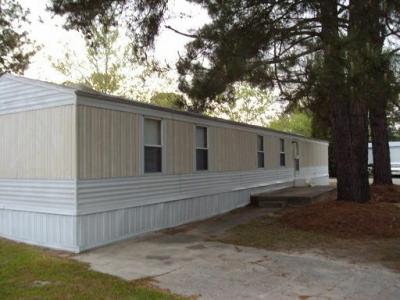 Mobile Home at 1507 E Gladys Circle Lot G1507 Florence, SC 29505