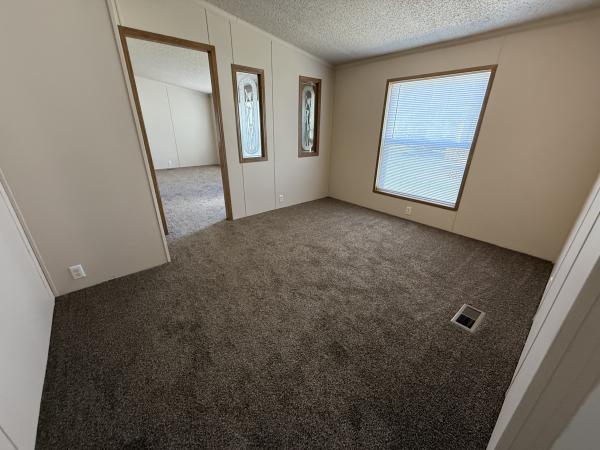 1994 Dutch Housing N/A Mobile Home