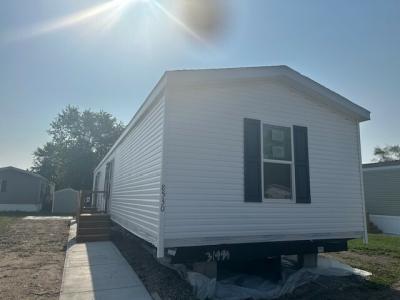 Mobile Home at 8530 Chanel Ct Newport, MI 48166