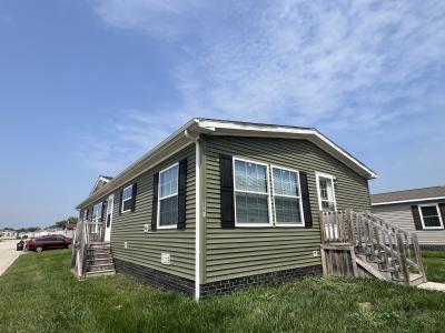 Photo 5 of 5 of home located at 8481 Stephanie Dr Newport, MI 48166