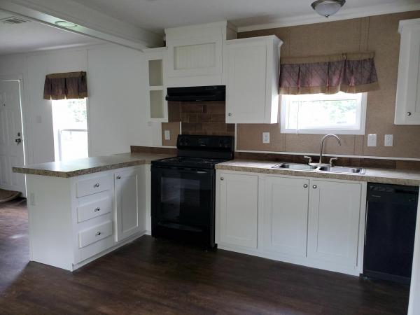Photo 1 of 2 of home located at 212 Fleetwood Drive Lot F212 Fayetteville, GA 30214