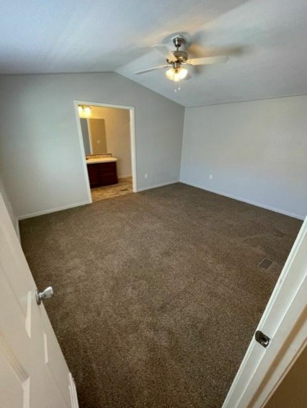 2018 Elliott Mobile Homes Solitaire Mobile Home
