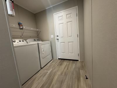 Photo 2 of 5 of home located at 28872 Cherrywood Flat Rock, MI 48134