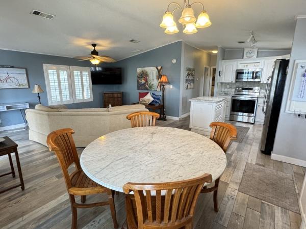 2001 Manufactured Home