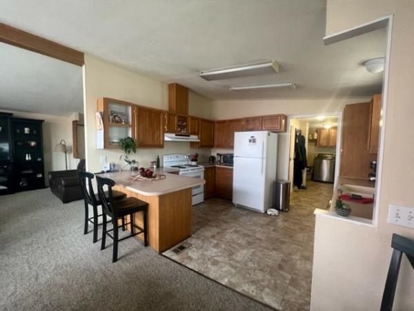 1990 Golden West GW30REBD49612AB Mobile Home