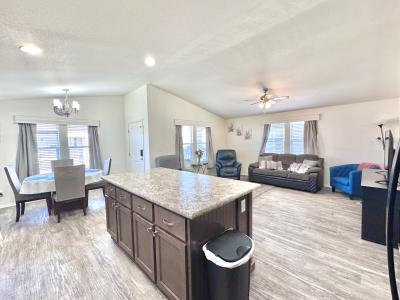Photo 4 of 6 of home located at 11101 E University Dr, Lot #280 Apache Junction, AZ 85120
