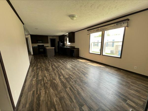 2017 Clayton Mobile Home