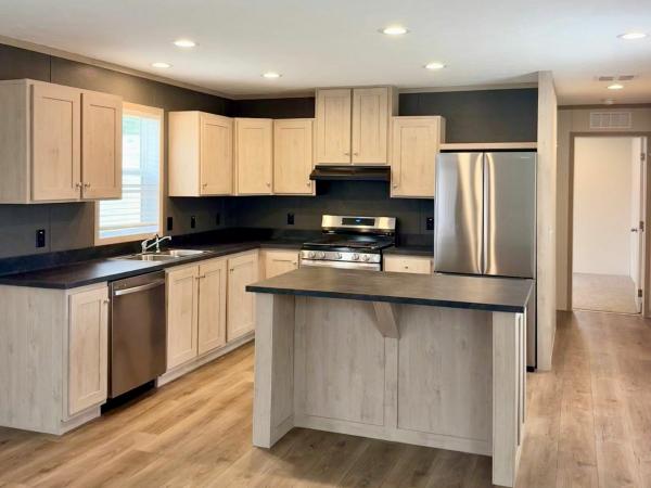2025 Clayton Homes Inc Mobile Home For Sale