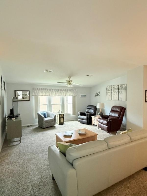 2000  Mobile Home For Sale