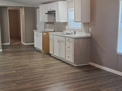 Photo 5 of 14 of home located at 2333 NE 52nd St Gainesville, FL 32609