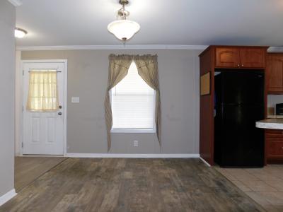 Photo 4 of 25 of home located at 1536 King Arthurs Ct Lakeland, FL 33810