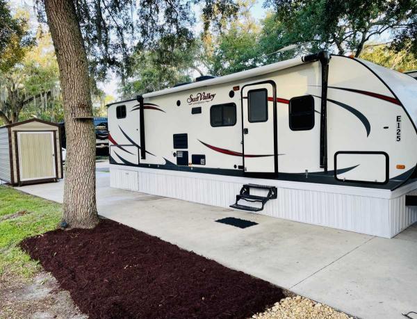 Photo 1 of 2 of home located at 12870 E Us 92, Lot E125 Dover, FL 33527