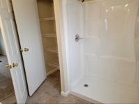 OAK MANOR OKM6511E Manufactured Home