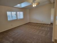 OAK MANOR OKM6511E Manufactured Home
