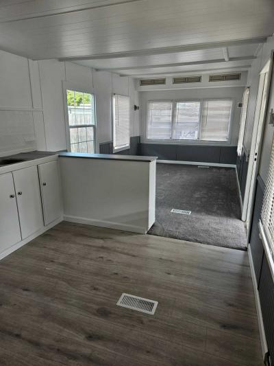 Photo 5 of 10 of home located at 16901 SE Division Street #42 Portland, OR 97236