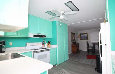Photo 5 of 35 of home located at 2329 York Dr Sarasota, FL 34238