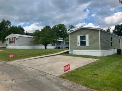 Photo 2 of 12 of home located at 792 Terrace Ct Alexandria, KY 41001