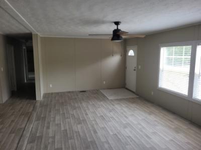 Photo 4 of 10 of home located at 105 Hickory Dr Leland, NC 28451