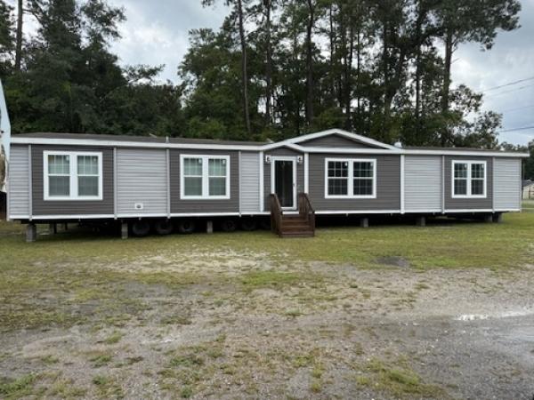 2018 THE LLOYD Mobile Home For Sale