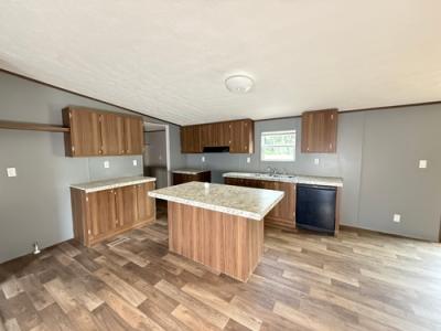 Photo 4 of 12 of home located at 19130 Fm 1485 Trl 66 New Caney, TX 77357
