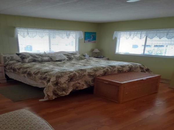 1979 RITZ Manufactured Home