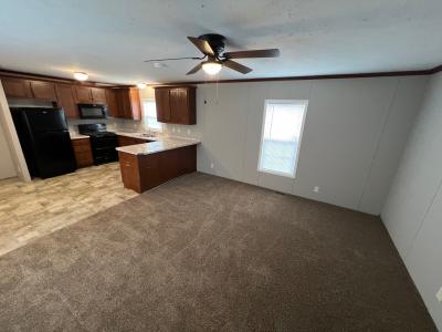 Mobile Home at 319 Yorkshire Newport, MI 48166